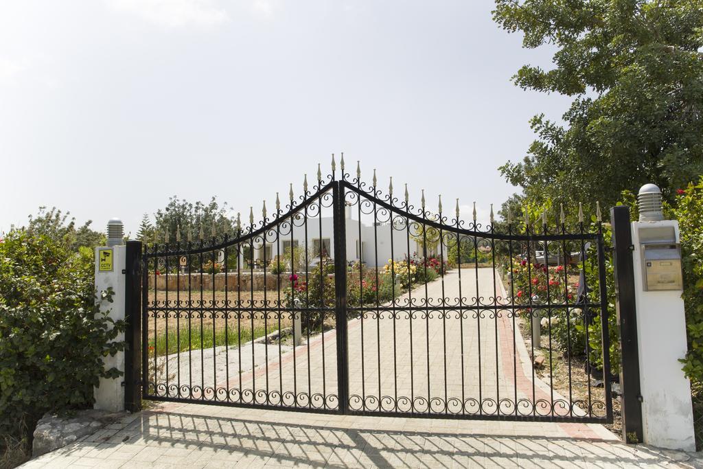 Eliofos Luxury Villa Polis Esterno foto
