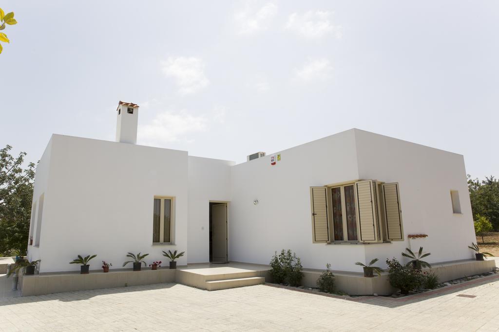 Eliofos Luxury Villa Polis Esterno foto