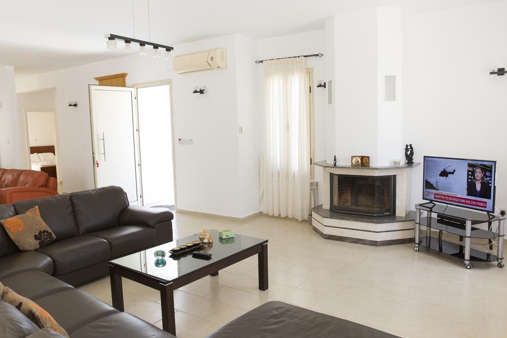 Eliofos Luxury Villa Polis Esterno foto